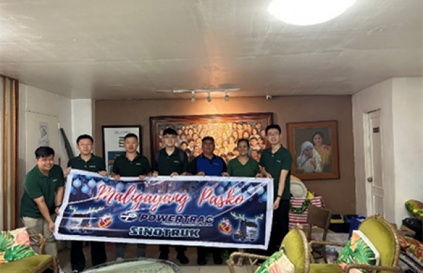 中國重汽在菲律賓舉辦圣誕節公益活動