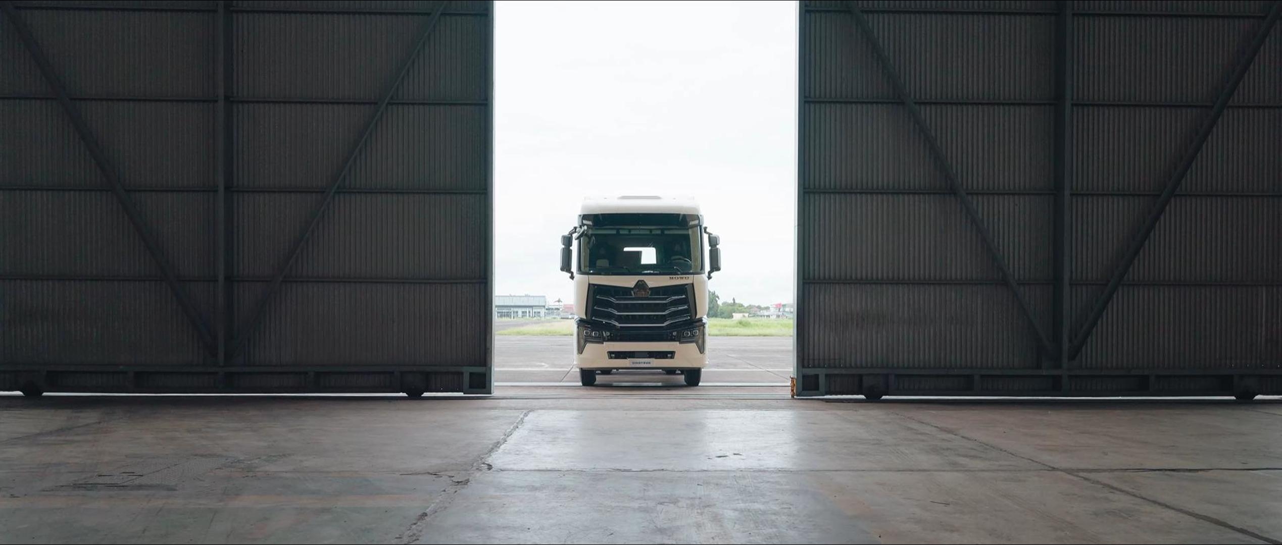 HOWO-MAX Cargo